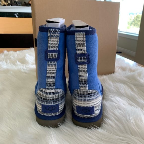 Ugg boots size 8 - Picture 5 of 5